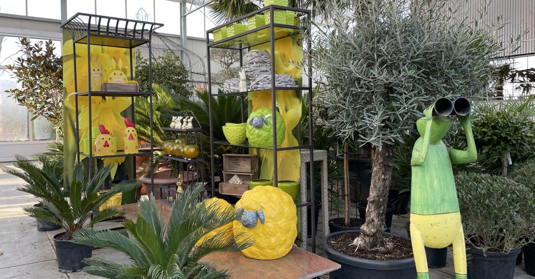 Cycas, Palmen, Osterdekoration, Schafe, Hasen, H&uuml;hner